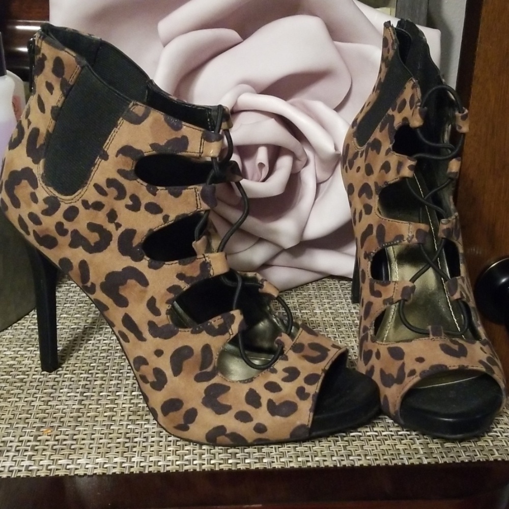 JLo Highheels
